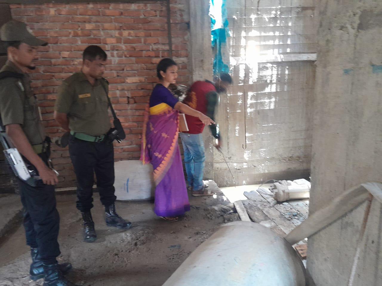 এডিসের লার্ভা পাওয়ায় ১০ স্থাপনাকে দক্ষিণ সিটির ৭০ হাজার টাকা জরিমানা