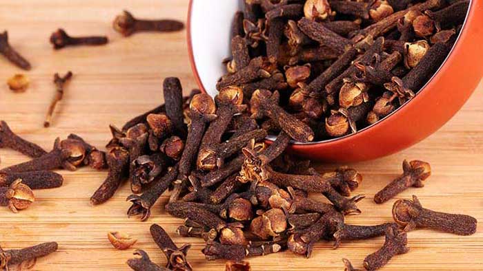 শুষ্ক কাশি? রান্নাঘরেই মিলবে সমাধান prokritibarta