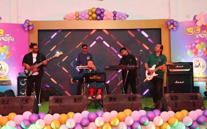 জমকালো আয়োজনে সিআরপির প্রতিষ্ঠাতা ভ্যালেরি অ্যান টেইলরের জন্মদিন উদযাপন prokritibarta